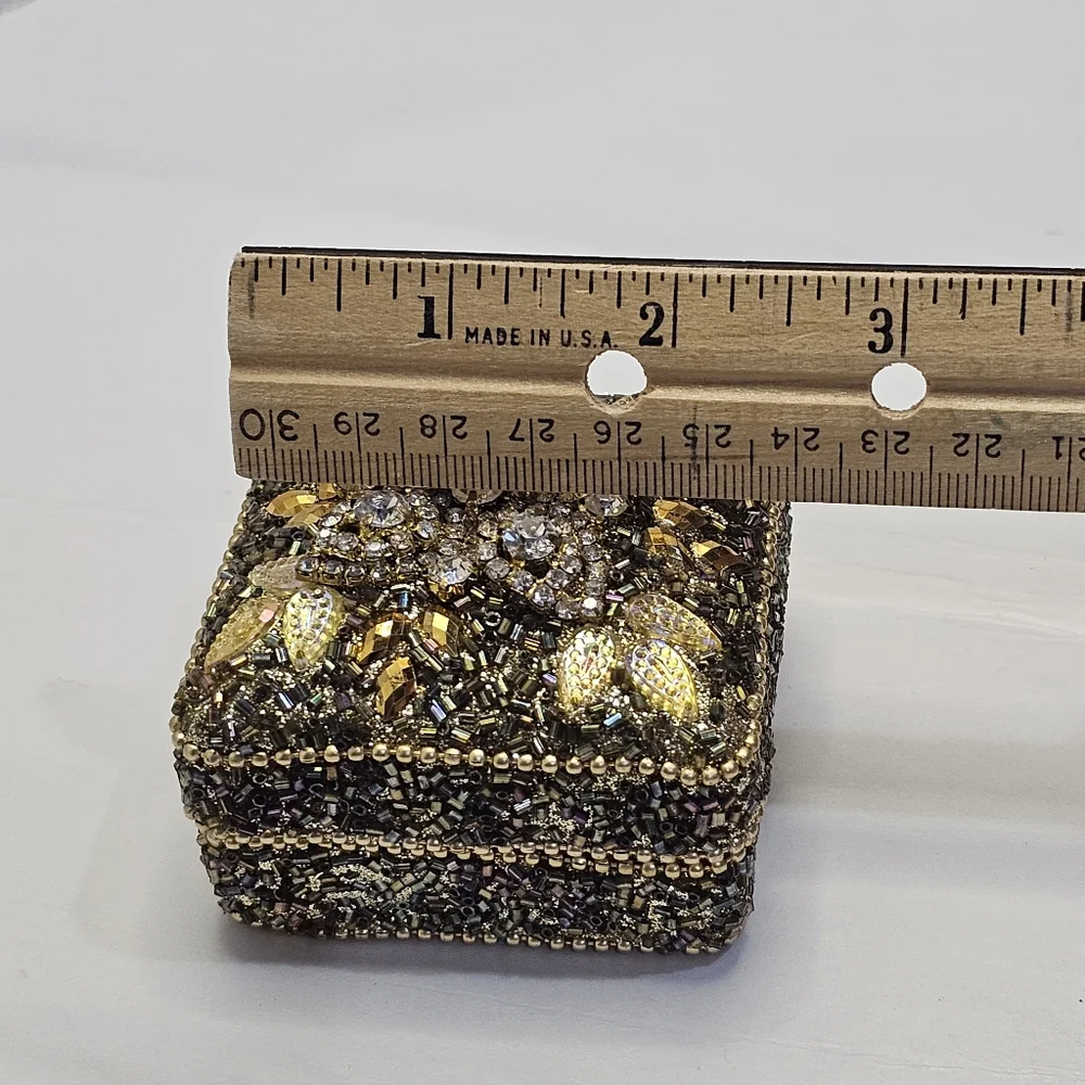 BOHO Gold & Colored Beads - Beaded Metal Trinket Box Small Vintage ** READ **
